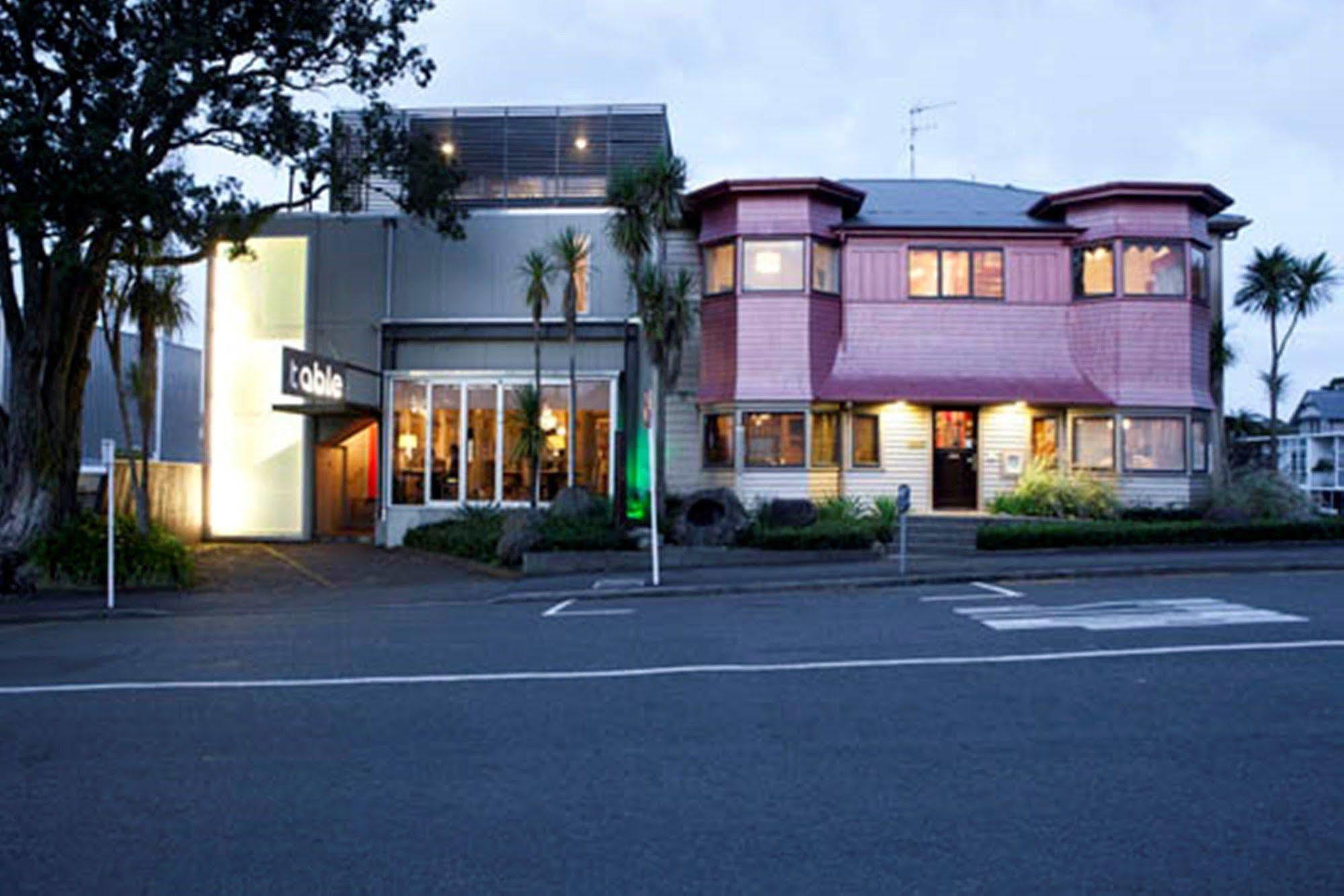 Nice Hotel New Plymouth Exterior foto